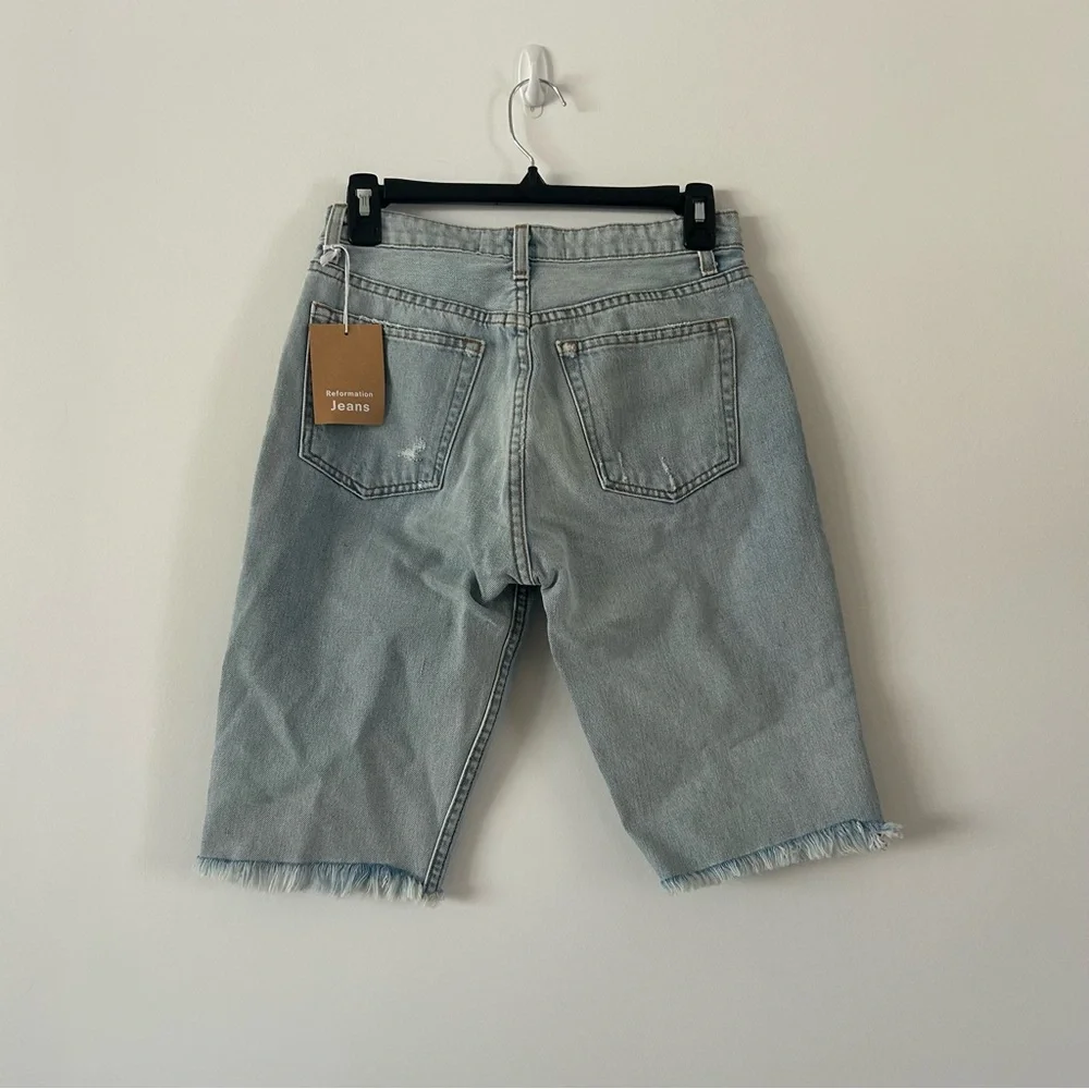 Reformation Distressed Mid Rise Light Blue Shorts NWT Size 25
